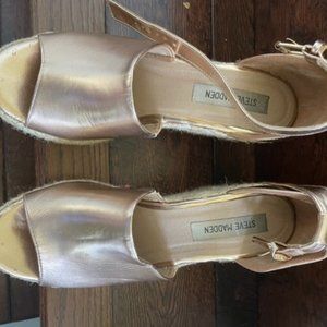 Steve Madden rose gold wedges